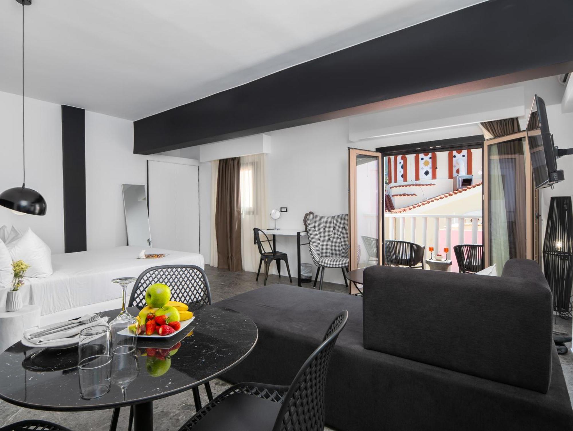 Kalypso Suites Hotel - Adults Only Elounda Esterno foto